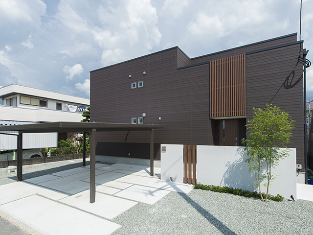 株式会社駅前工務店