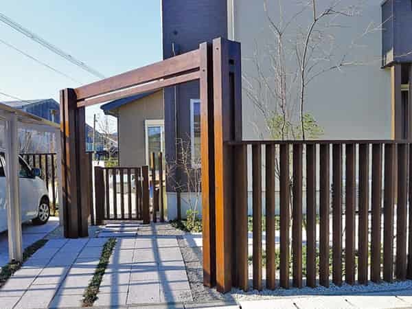 外構商品「lugwood」木製フレーム①