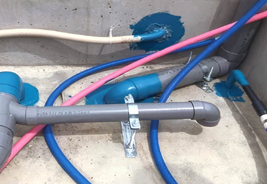 高耐久な加圧注入材のダム
